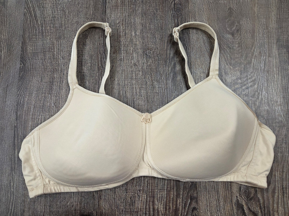 Amoena Mara SB Padded Wireless Light NUDE Beige Tan Bra 44AA Mastectomy